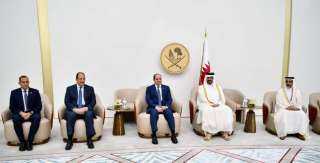الرئيس السيسي يصل مطار الدوحة...