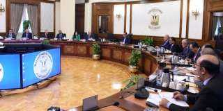 رئيس الوزراء يتابع موقف تنفيذ...