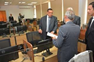 وزير التنمية المحلية يتفقد مركز...