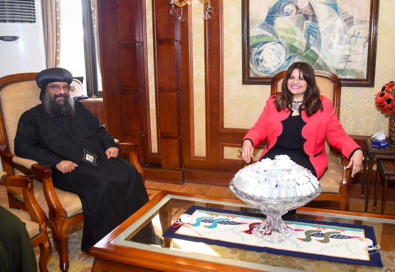 وزيرة الهجرة تستقبل نيافة الأنبا بولس أسقف أوتاوا ومونتريال وشرق كندا لتعزيز التعاون