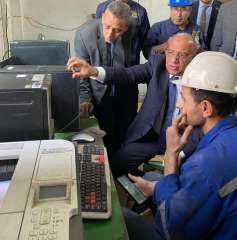 وزير قطاع الأعمال العام يتفقد...