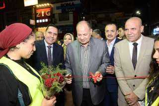 محافظ أسيوط وأمين حزب الشعب...