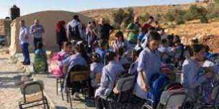 بريطانيا تدين هدم إسرائيل لمدرسة...