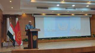 محافظ بورسعيد يستعرض مستجدات العمل...