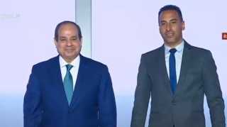 السيسى يسلم عقود وحدات إسكان...