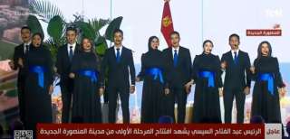 بالفيديو.. السيسي يشهد أوبريت غنائيًا...