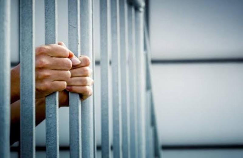 السجن عاما لصيدلى فى واقعة وفاة طفل بـ”حقنة مضاد حيوي” بالإسكندرية