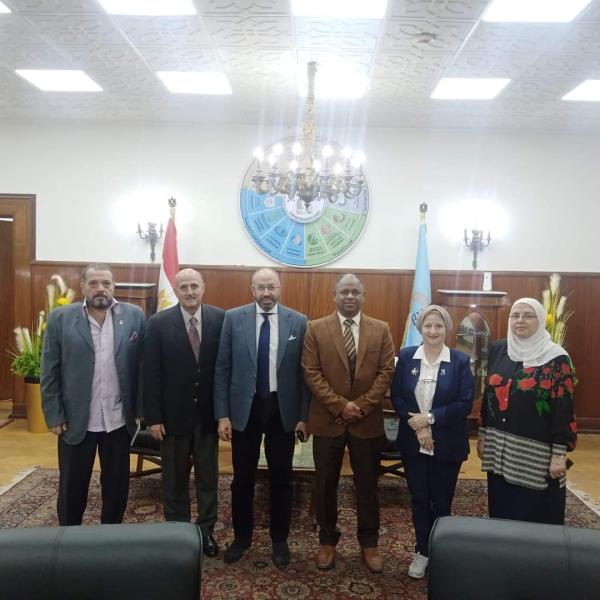 قافلة طبية مجانية ببولاق الدكرور  برعاية النائب دكتور حسام المندوه