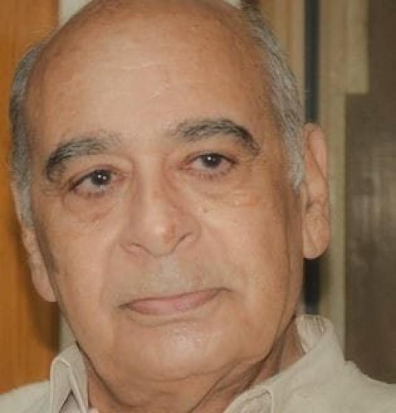 أحمد الخميسي يكتب:  ادوار الخراط .. أنت معنا