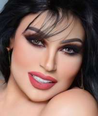 فيفي عبده تخطف أنظار متابعيها...