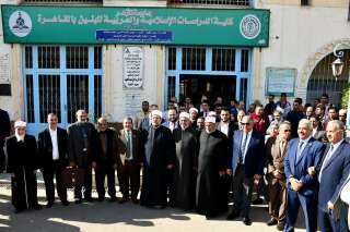 وزير الأوقاف ورئيس جامعة الأزهر...