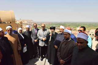 محافظ أسيوط يشيد بنجاح مصر...