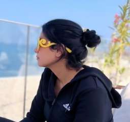 شاهد.. سهر الصايغ تشارك جمهورها...