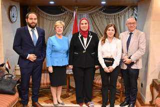 وزيرة التضامن تستقبل مساعد المفوض...