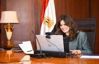 وزيرة الهجرة تلتقي ”الجالية المصرية...