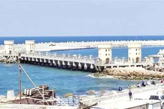 وزير الري: حماية قلعة قايتباى...