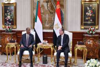 الرئيس السيسي يلتقي البرهان في...