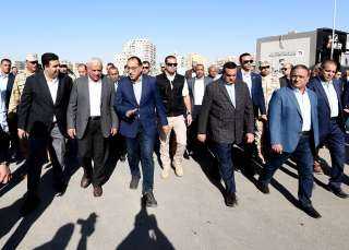 رئيس الوزراء يختتم زيارته إلى...