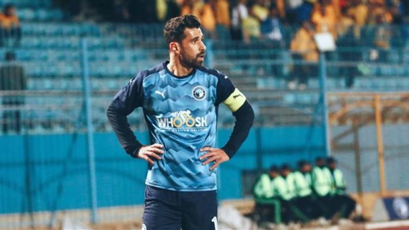 عبدالله السعيد خارج قائمة بيراميدز أمام الزمالك