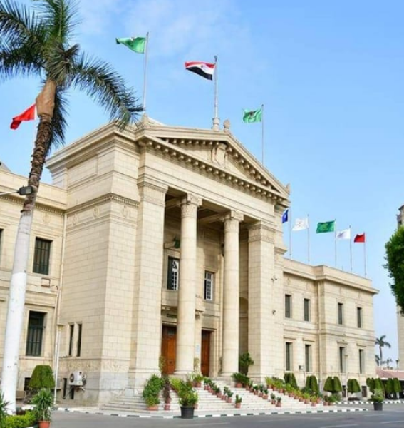 قافلة طبية متخصصة بجامعة القاهرة لعلاج هيئة التدريس والعاملين بمجمع خدمات الجامعة