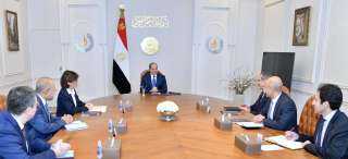 الرئيس السيسي يستقبل المدير التنفيذى...