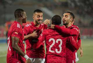 الأهلي يهزم الاتحاد السكندري بثلاثية...