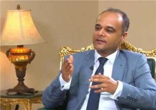 موقع الحكومة الإلكترونى يتلقى طلبات...
