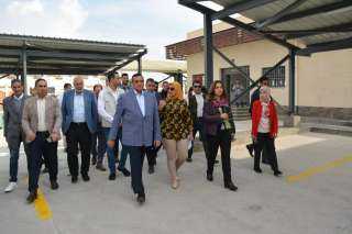وزير التنمية المحلية ومحافظ دمياط...