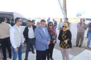 وزير التنمية المحلية ومحافظ دمياط...