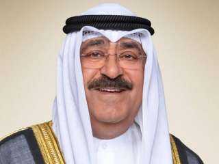 ولي عهد الكويت يبحث هاتفيا...