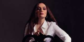 شاهد.. شيريهان تتغزل في ابنتها...