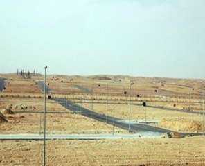 حاتم حسن: طرح 100 قطعة...