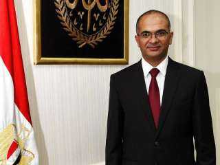” سيد إسماعيل ” تشدد...