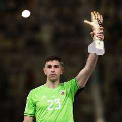 كأس العالم 2022.. مارتنيز أفضل...