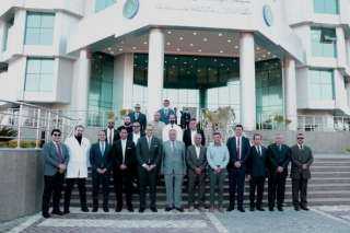 ”رئيس هيئة الرعاية الصحية و...