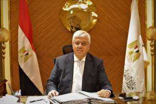 التعليم العالي: أغلقنا 358 كيانا...