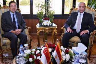 وزير الطيران: تعزيز التعاون والشراكة...