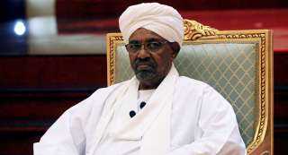 عمر البشير فى أولى جلسات...