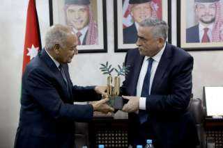 الجامعة الأردنية تمنح أبو الغيط...