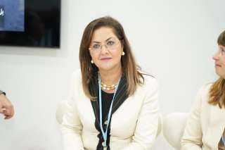 هالة السعيد: 302.2 مليار جنيه...