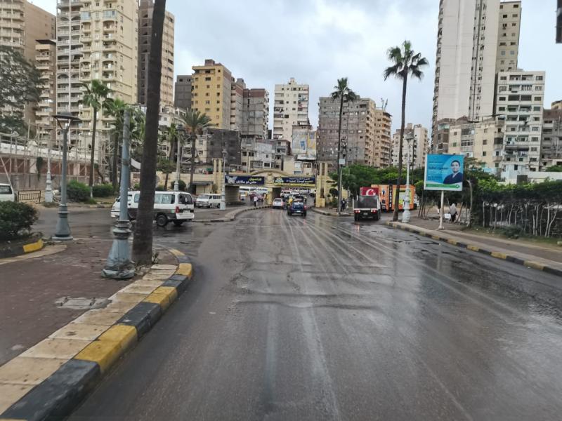 محافظ الإسكندرية يعلن تعطيل الدراسة غدًا بسبب سوء الأحوال الجوية
