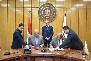 بروتوكول تعاون بين ”القوى العاملة...