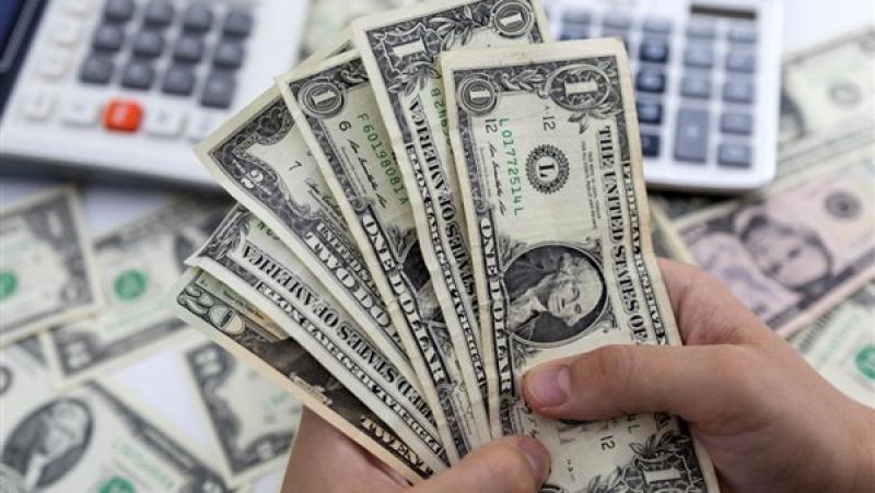 أسعار الدولار مساء اليوم الأحد 25-12- 2022