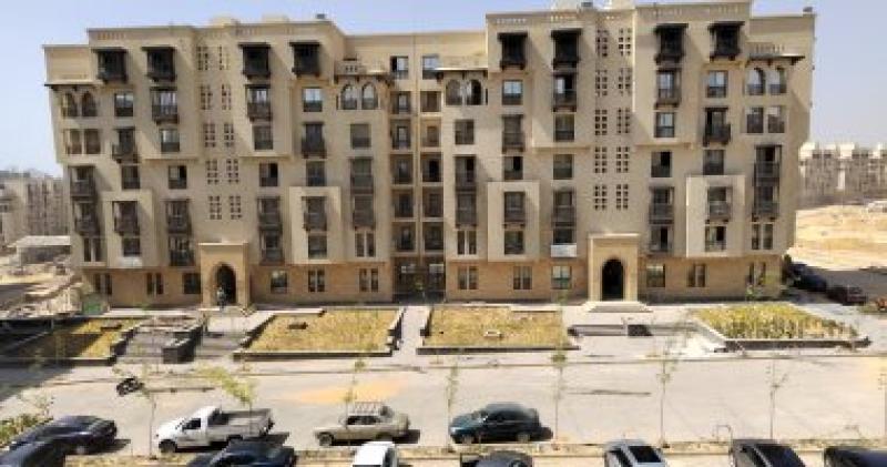 الجزار: تشطيب واجهات 77 عمارة سكنية بمشروع تطوير منطقة سور مجرى العيون
