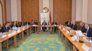 وزير الخارجية يترأس اجتماع مجلس...