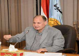 محافظ أسيوط يناشد شباب الخريجين...