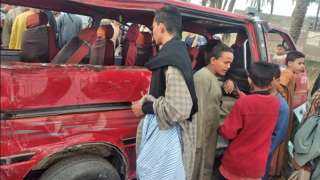 إصابة 3 أشخاص في حادث...