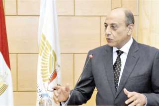 وزير الطيران المدني : مطار...