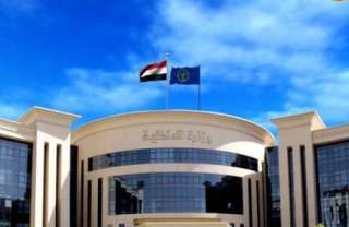 تحرير (393) مخالفة للمحلات التى...