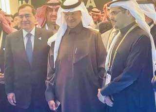 طارق الملا: مصر تعزز من...